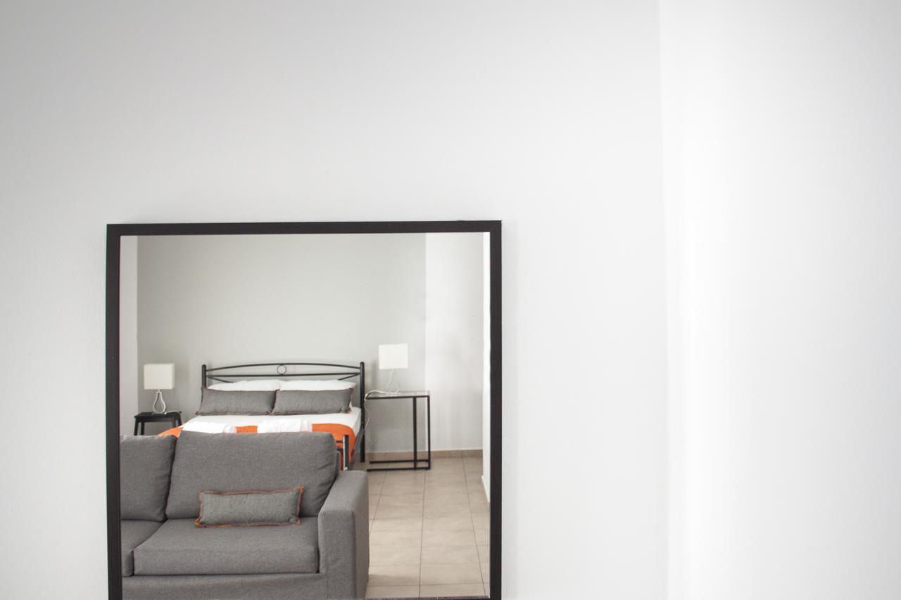 Krinis Apartments Rhodes City Bagian luar foto