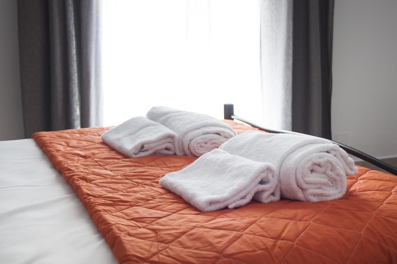 Krinis Apartments Rhodes City Bagian luar foto